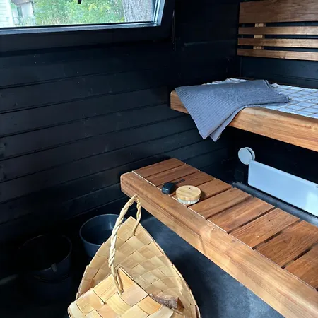 Solhem - Tiny With Sauna On Wheels Kamp alanı